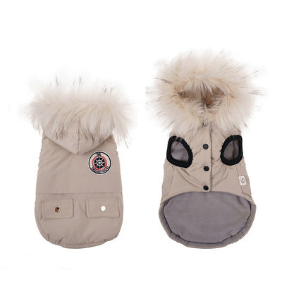 Serviço de personalização fornecido Moda luxuosa Roupas de cães de inverno com colarinho de pele Hoodie