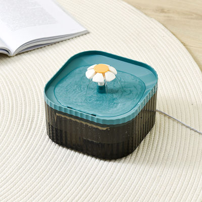 Dispensador automático de água de fonte de gato em forma de flor de plástico eletrônico para beber animais de estimação