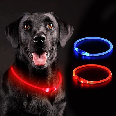 Colar de cachorro LED com logotipo personalizado USB recarregável à prova d'água 3 modos de piscar
