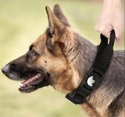 Serviço de personalização fornecido Collar de cão tático de nylon com suporte de Airtag da Apple
