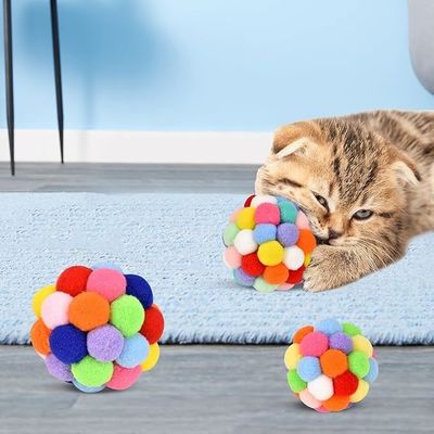 4cm Cute Plush Balls Falsa Feather Bell Cat Chew Toy com material ABS/PC sustentável