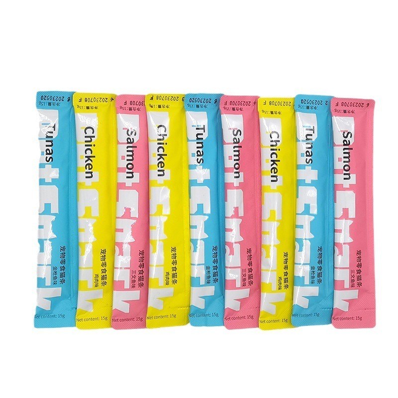 Multi-sabor 55% Carne Cat-stick Snack para cães 15g/pcs Carne fresca cremosa doces para cães
